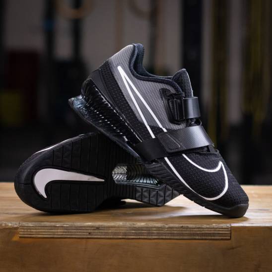 Weightlifting shoes Nike Romaleos 4 - black - WORKOUT.EU