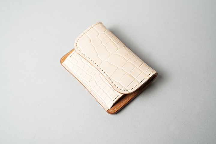 神々しいクロコアイテムが降臨します。 | WILDSWANS(ワイルドスワンズ