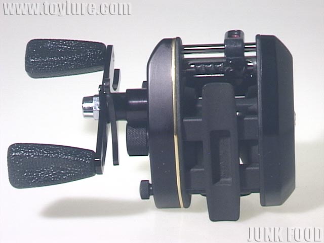 JUNK FOOD item: R-6224 キャスプロ カーボVマグ4