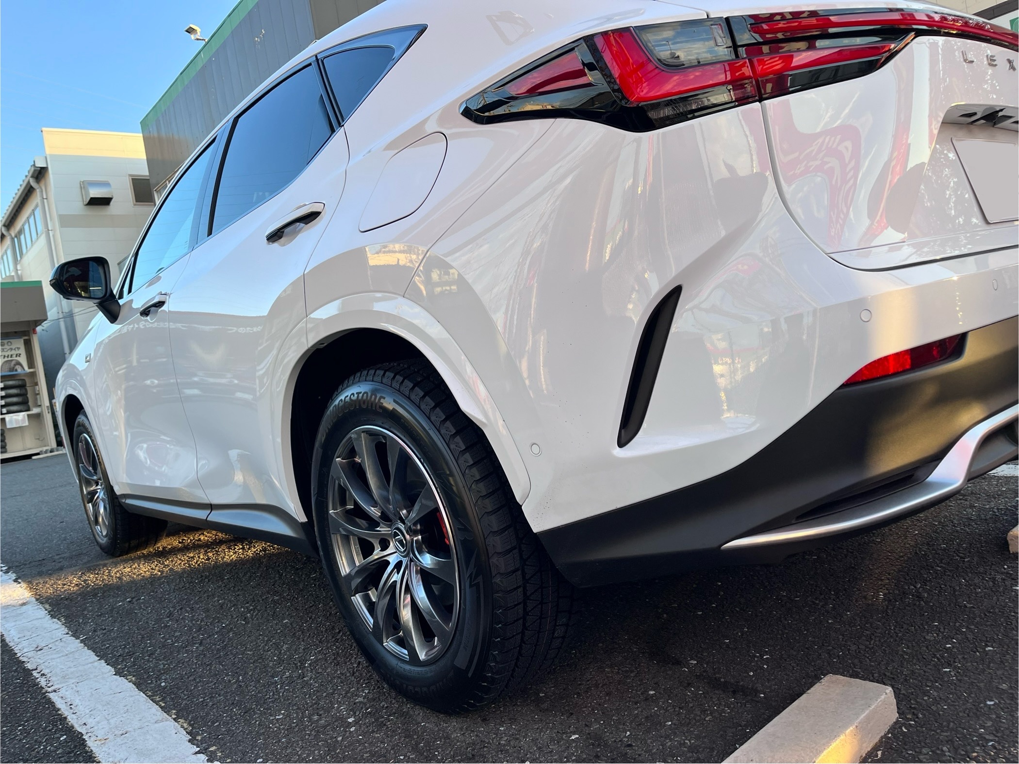 レクサスNXにスタッドレスホイールセット取付 | 店舗おススメ情報