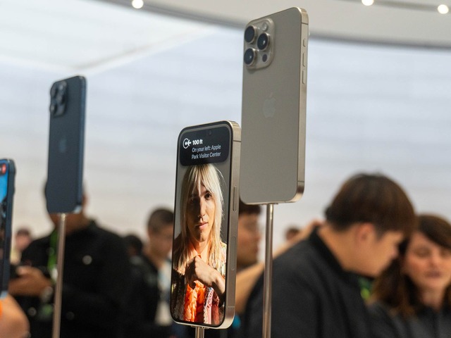 iPhone 15とPro実機を触ってわかった「変化」iPhone 14と比較した違い