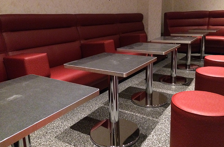 歌舞伎町 クラブ様｜納品例｜店舗家具