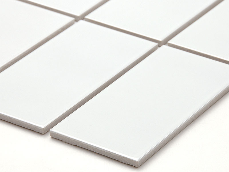 内装タイル 組み合わせて楽しい白いタイル 197×97mm角平 52192SUG