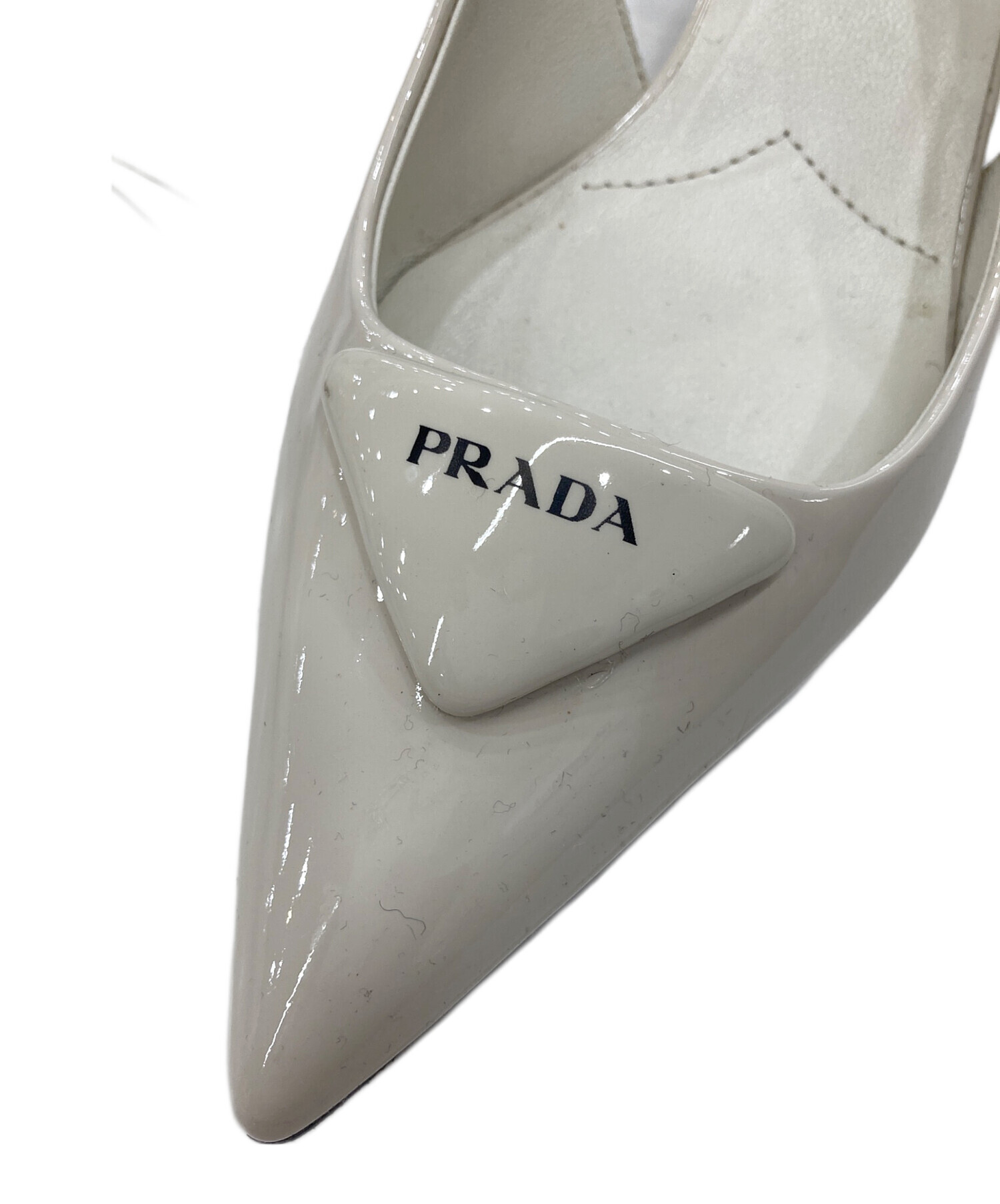 中古・古着通販】PRADA (プラダ) スリングバッグパンプス アイボリー