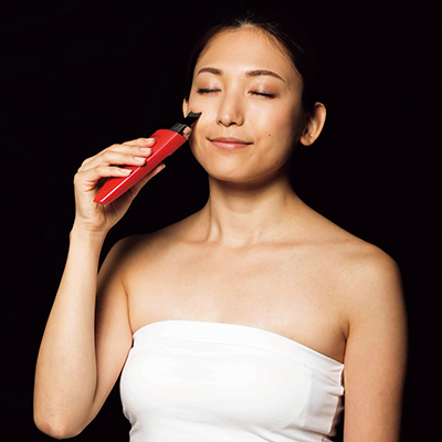 エイム事業部 | ポルト ウォーターピーリング美顔器 Requa 拡大鏡付き