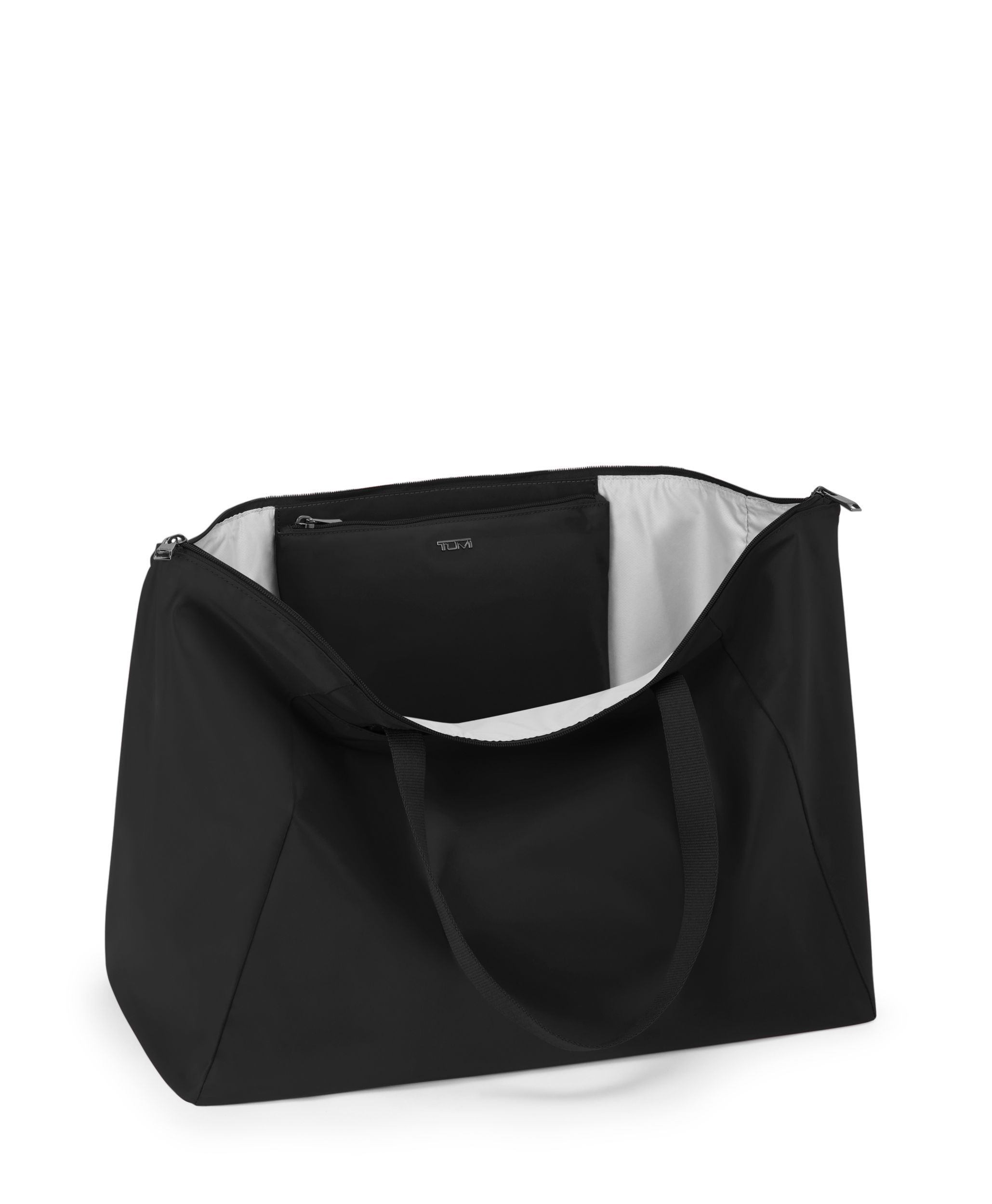 VOYAGEUR ジャスト・イン・ケース・トート ブラックガンメタル｜TUMI