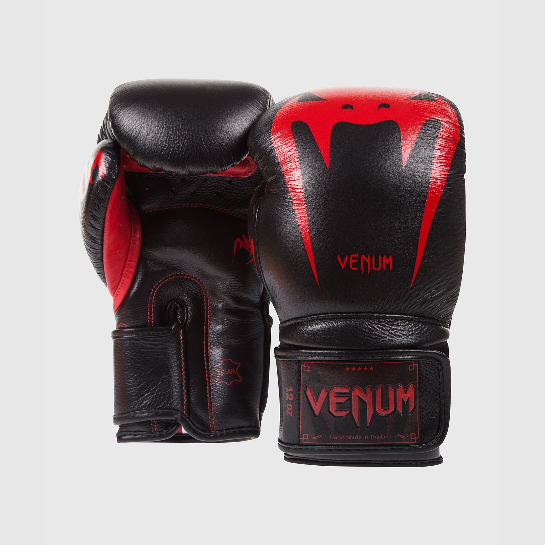 Venum Giant 3.0 Boxing Gloves - Nappa Leather Black Devil - Venum