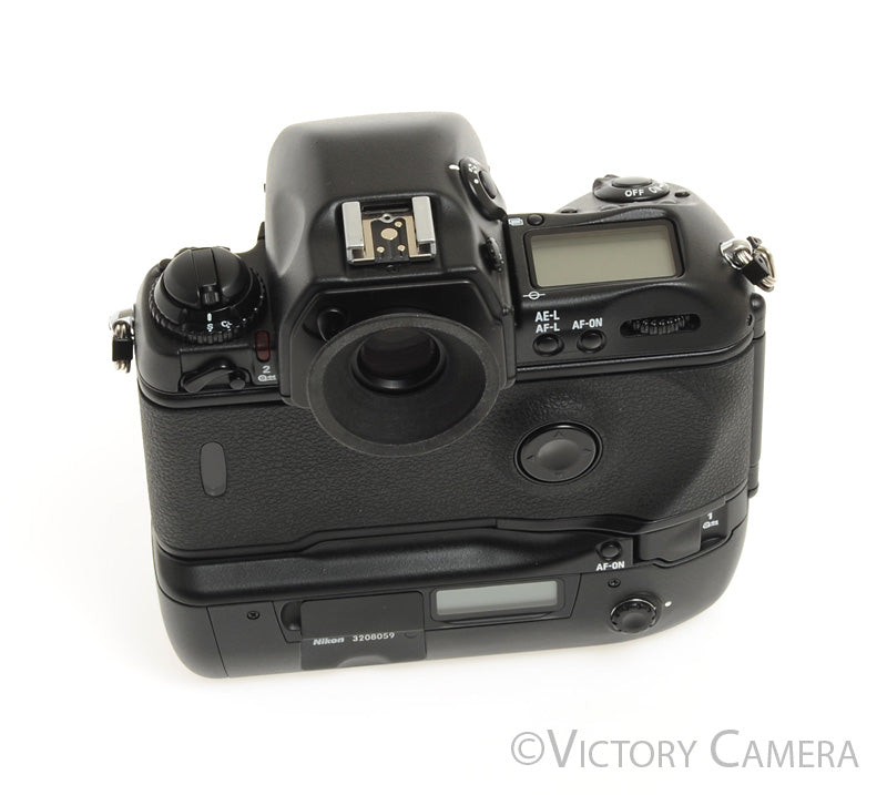 Nikon F5 35mm Autofocus Film Camera Body [MINT-]