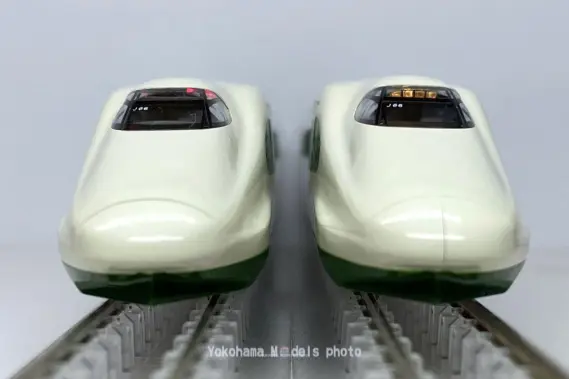 E2系1000番台新幹線 200系カラー が入線しました。KATO 10-1807 特別