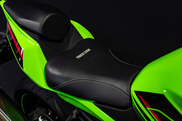 トリックスター】Ninja ZX-4RR/ZX-4R SEに適合する製品を発売開始