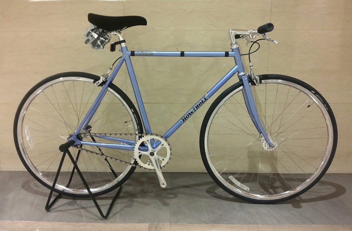 HOW I ROLL】フラットハンドルピストバイク CHAMP | 新宿で自転車をお