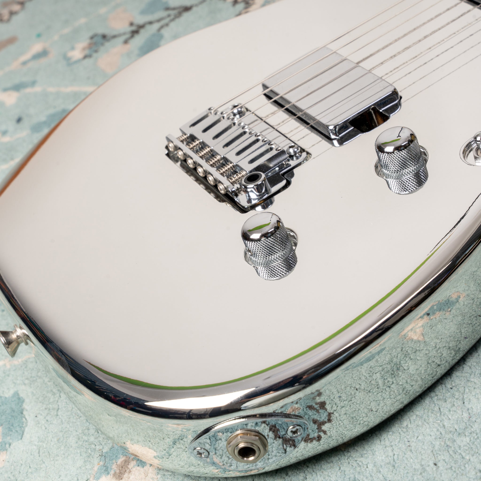 Addictone | ARENA Chrome – Zanshin Musical Instruments