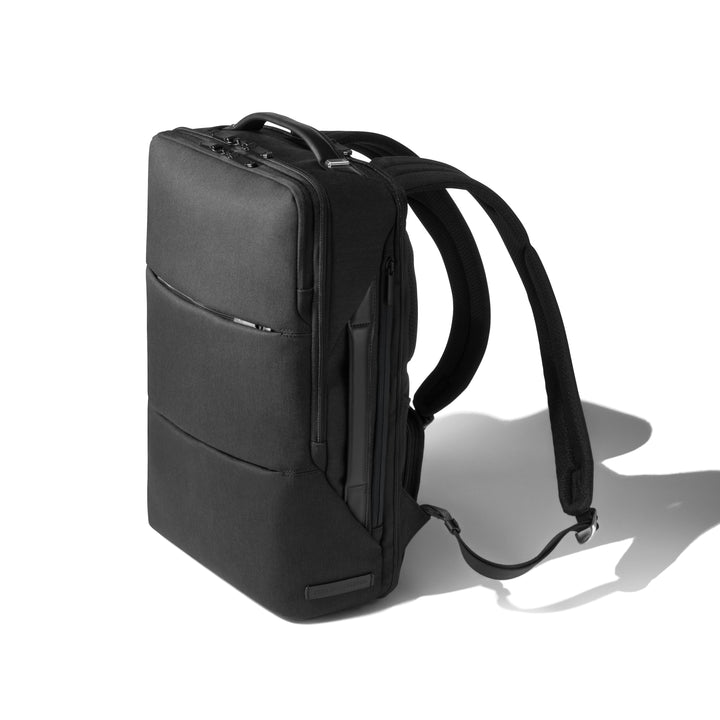 メルセデス・ベンツ】コラボレーションアイテム 12月21日発売 – ZERO