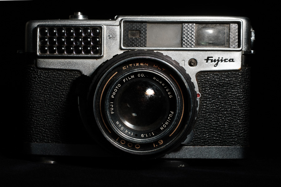 Fujica 35-SE】スペックと外観レビュー。そして怒りの購入裏話。｜海と