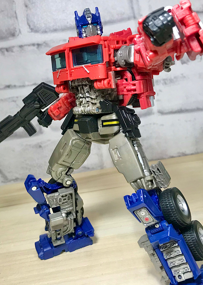 トランスフォーマースタジオシリーズ SS-30オプティマスプライム