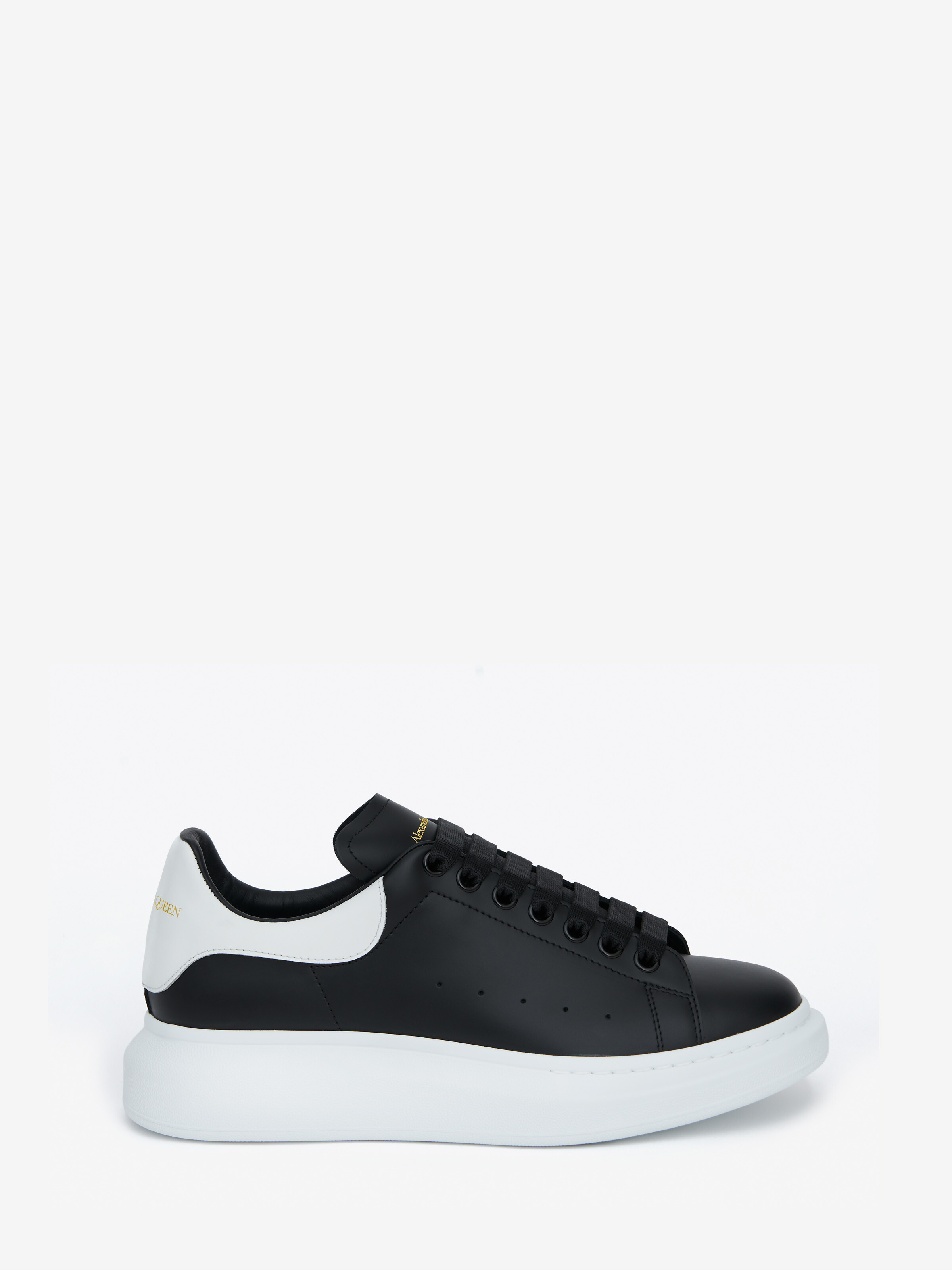 Men's Oversized Sneaker in Black/White | McQueen US