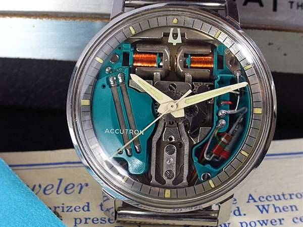 ブローバ アキュトロン スペースビュー音叉時計 外箱・内箱 ギャ