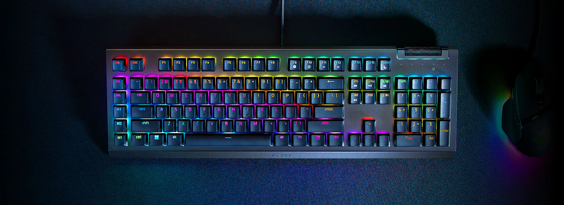 メカニカルゲーミングキーボード - Razer BlackWidow V4 X (RGB