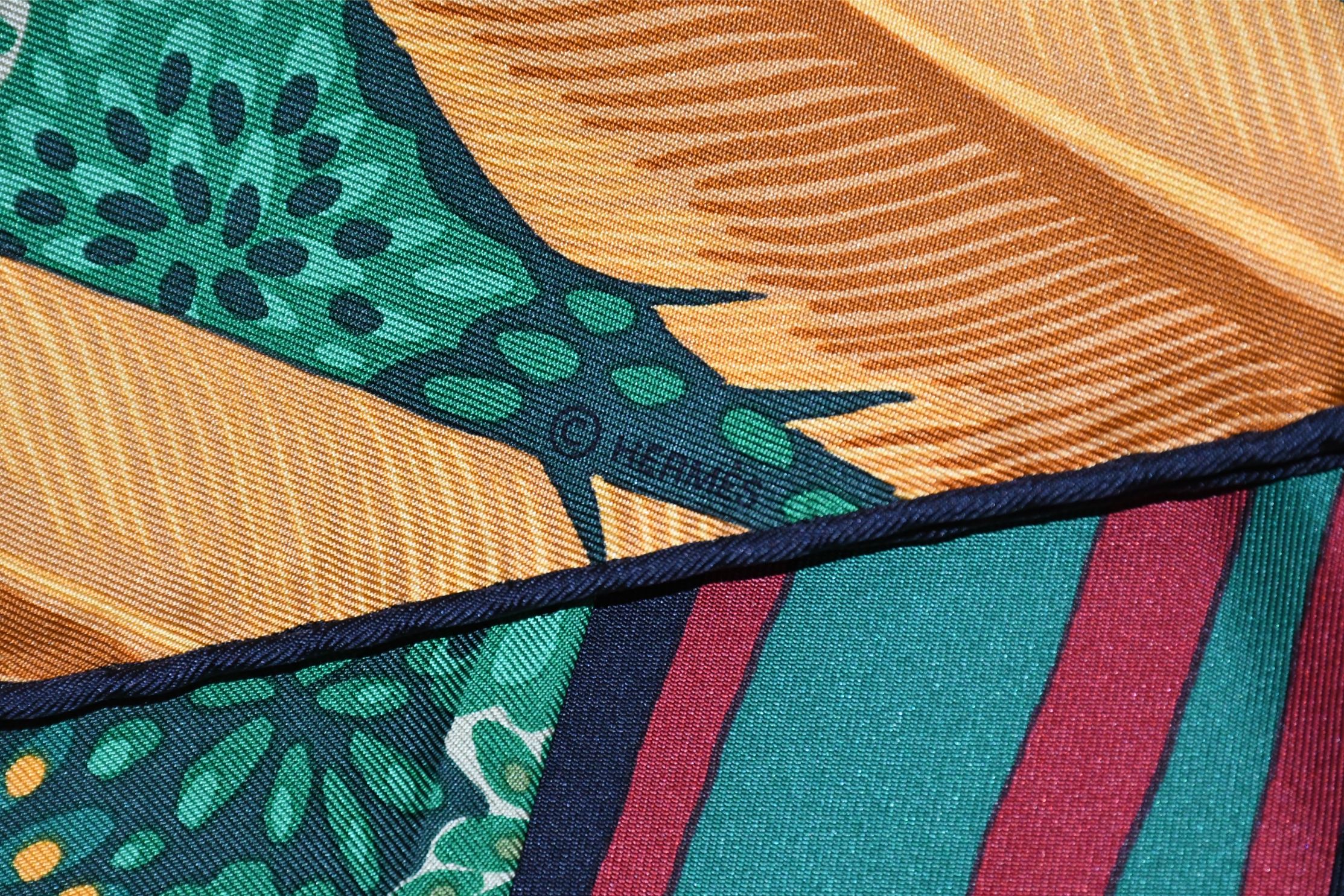 Hermes Scarf L'Esprit de la Foret 90 cm silk green yellow Carre
