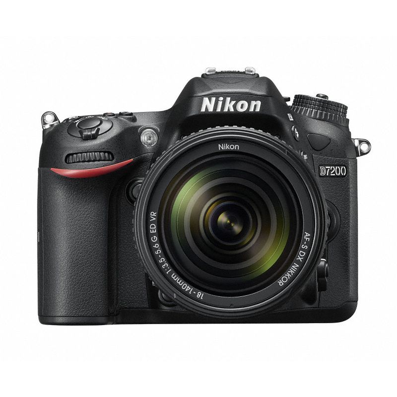 価格.com - ニコン D7200 18-140 VR レンズキット 価格比較