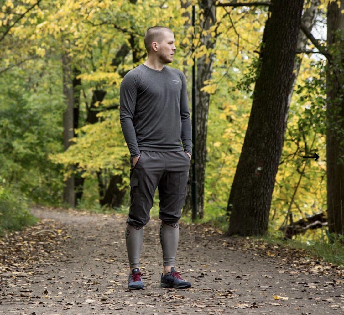 Yahoo!オークション -「nike gyakusou tシャツ s」の落札相場・落札価格
