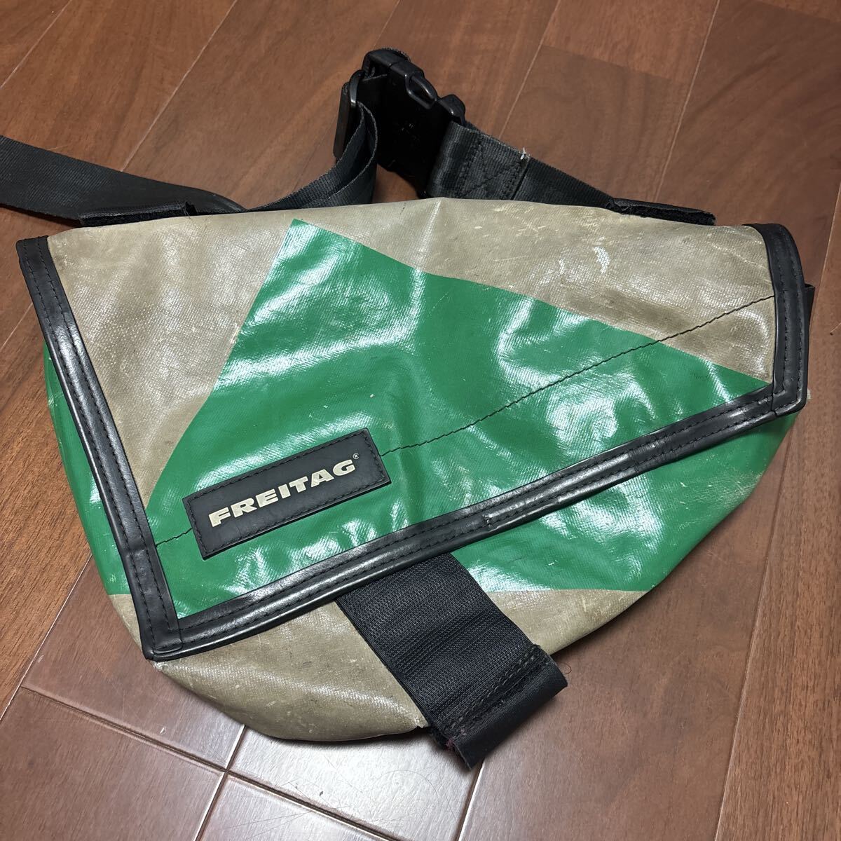 Yahoo!オークション -「freitag knight rider」の落札相場・落札価格