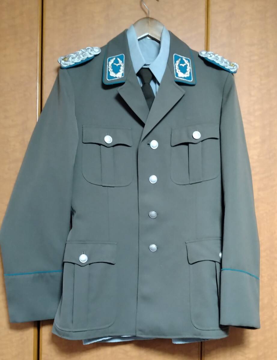 Yahoo!オークション -「東ドイツ軍」(制服) (個人装備)の落札相場