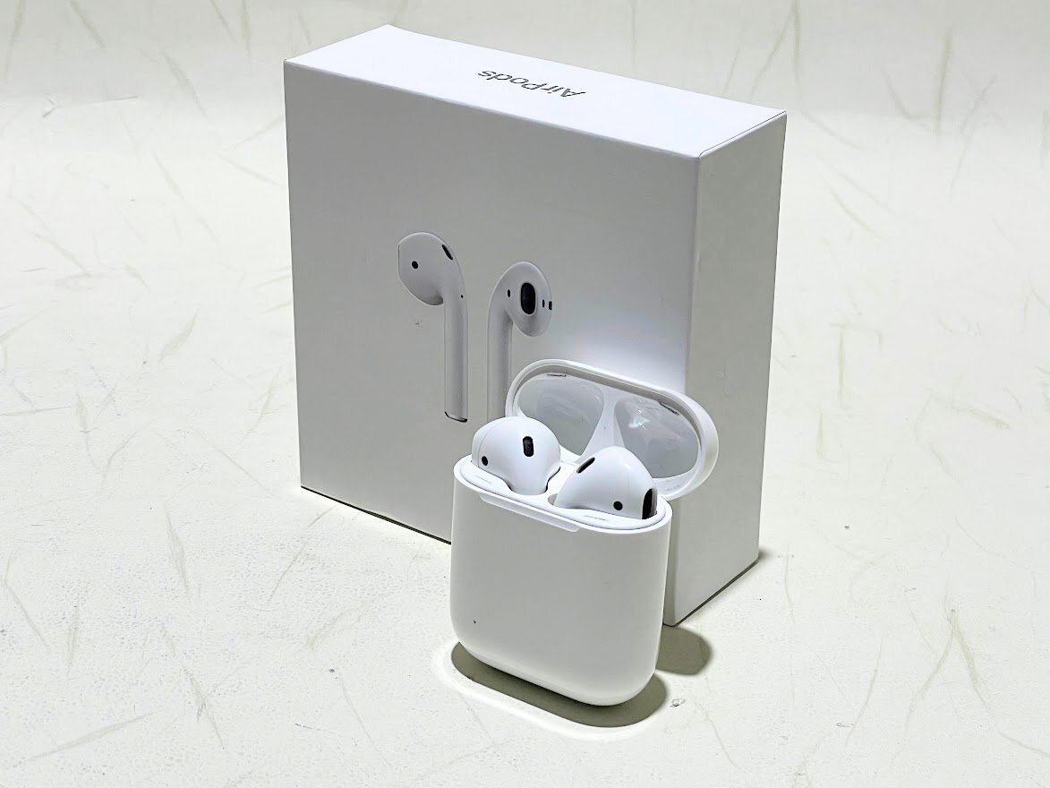 Apple AirPods 第1世代 MMEF2J/A オークション比較 - 価格.com