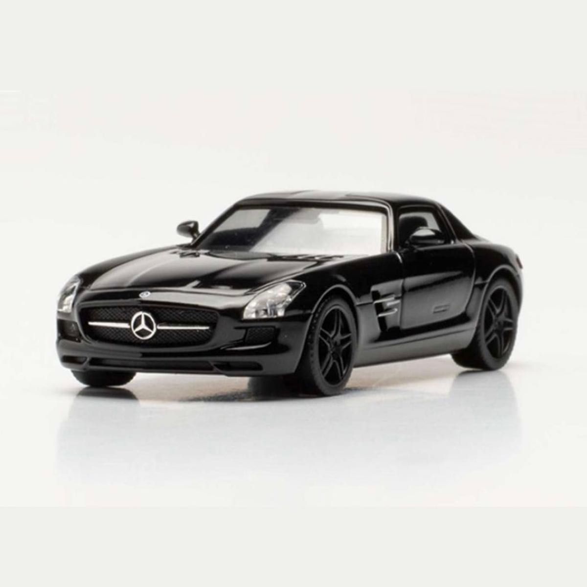 非売品トミカ メルセデスベンツ SLS AMG マットブラックエディション