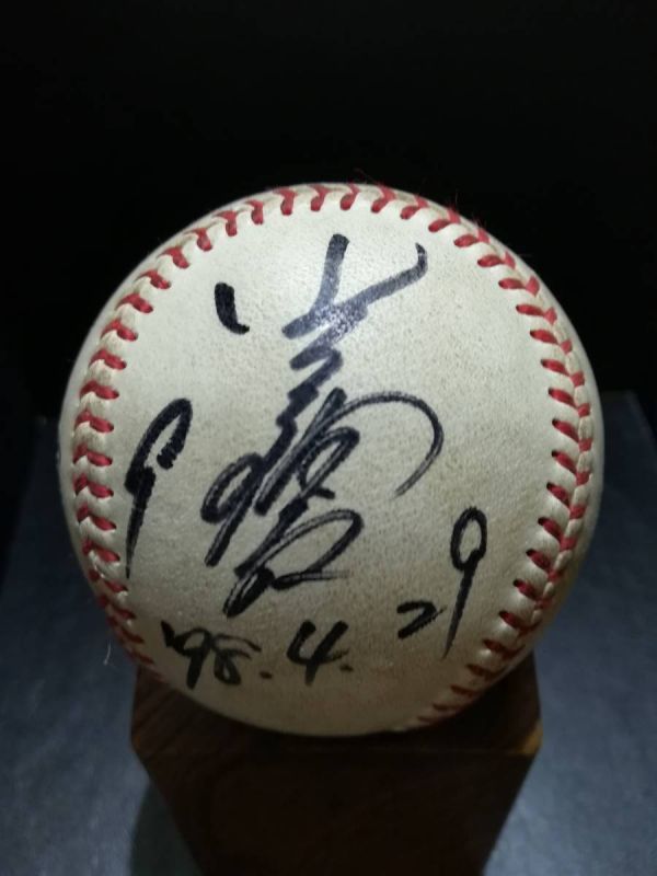2026年最新】Yahoo!オークション -(直筆サインボール)小久保裕紀の中古