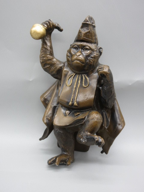 Yahoo!オークション - 銅製品 置物【隆美作 烏帽子 鈴持ち 猿/申/サル