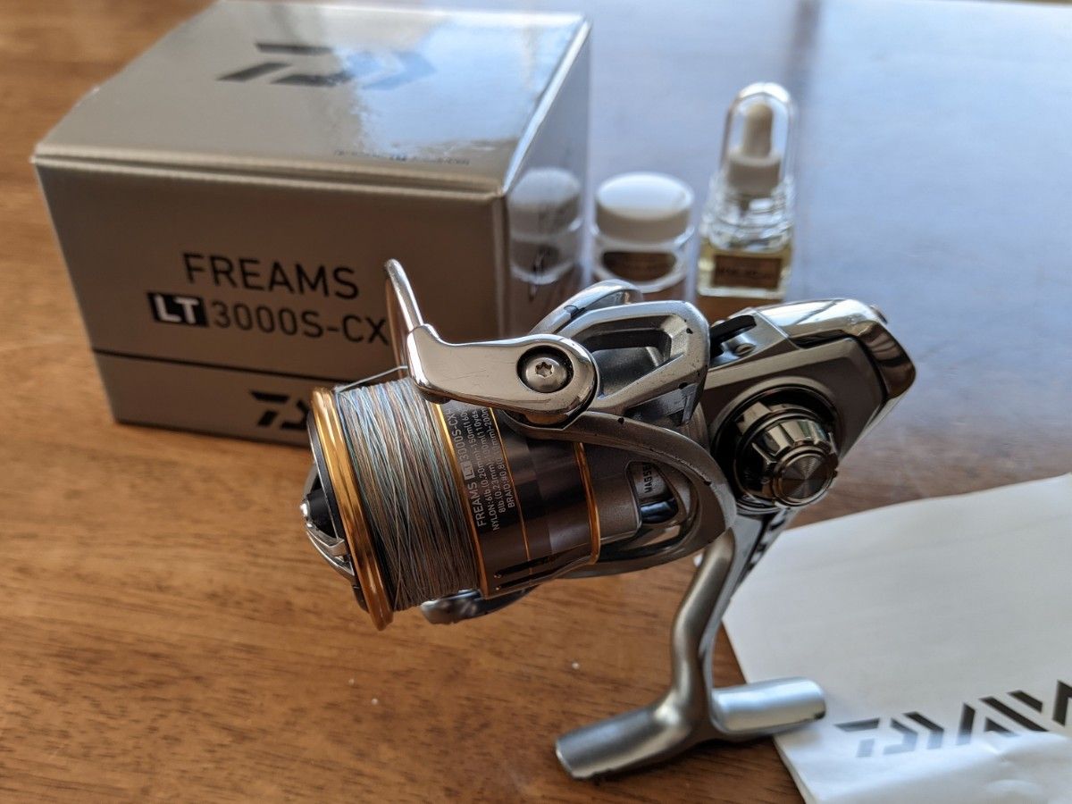DAIWA フリームス LT3000S-CXH ベアリング追加済み 中古美品 DAIWA 18