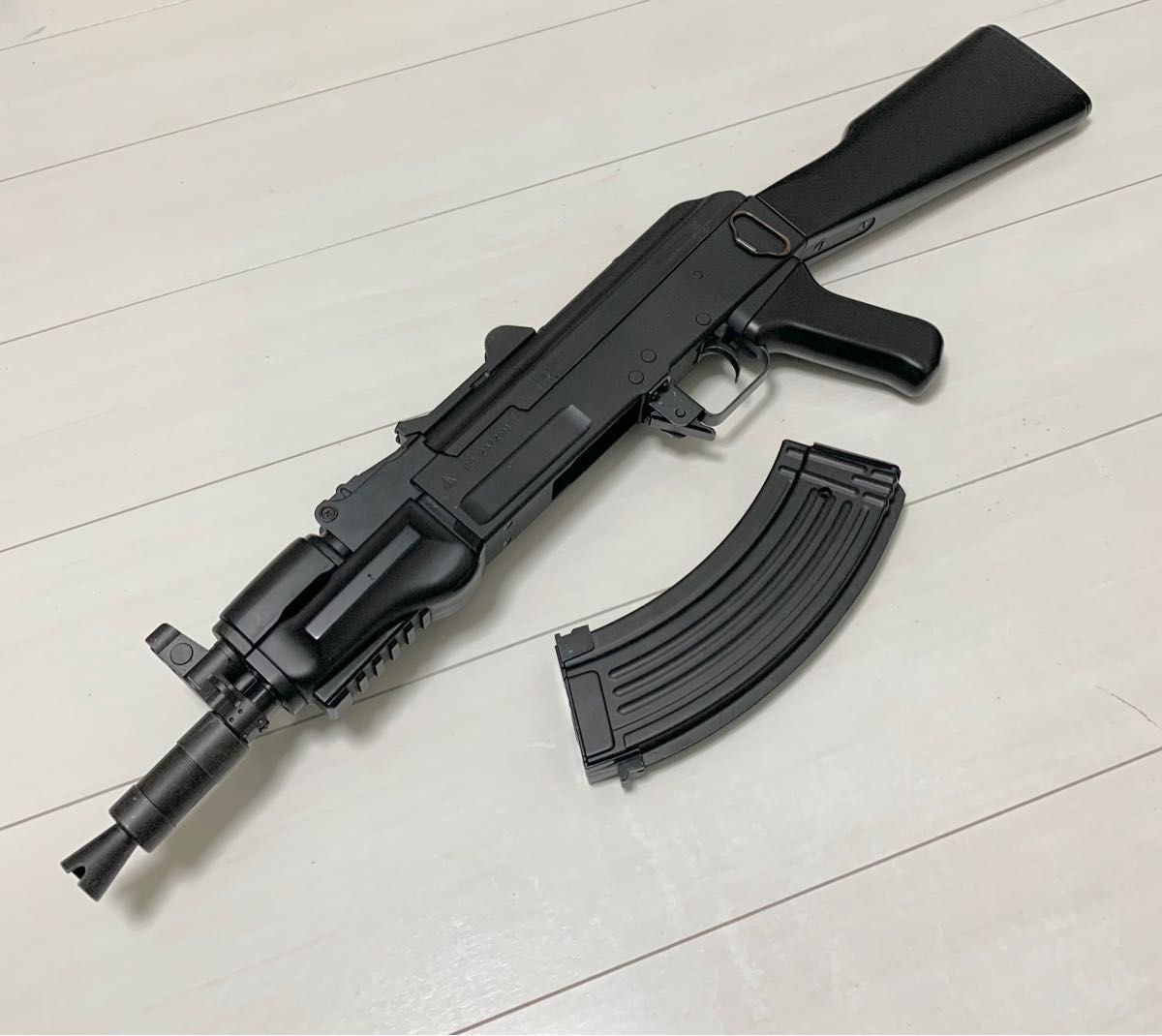 東京マルイ AK47 βスペツナズ STD電動ガン｜Yahoo!フリマ（旧PayPay