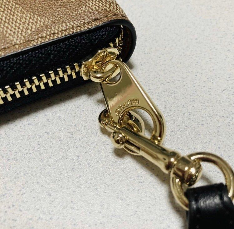 ギフトセット+】COACH コーチxバスキア限定コラボ 長財布 レキシー