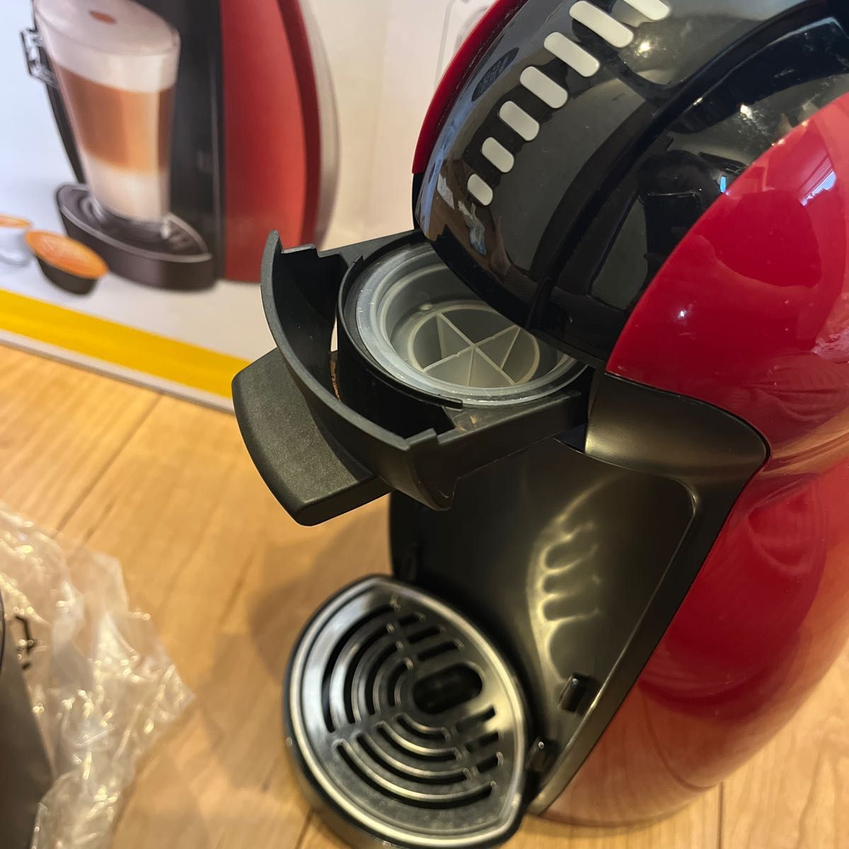 ネスカフェドルチェグスト ジェニオ2プレミアムワインレッド コーヒー