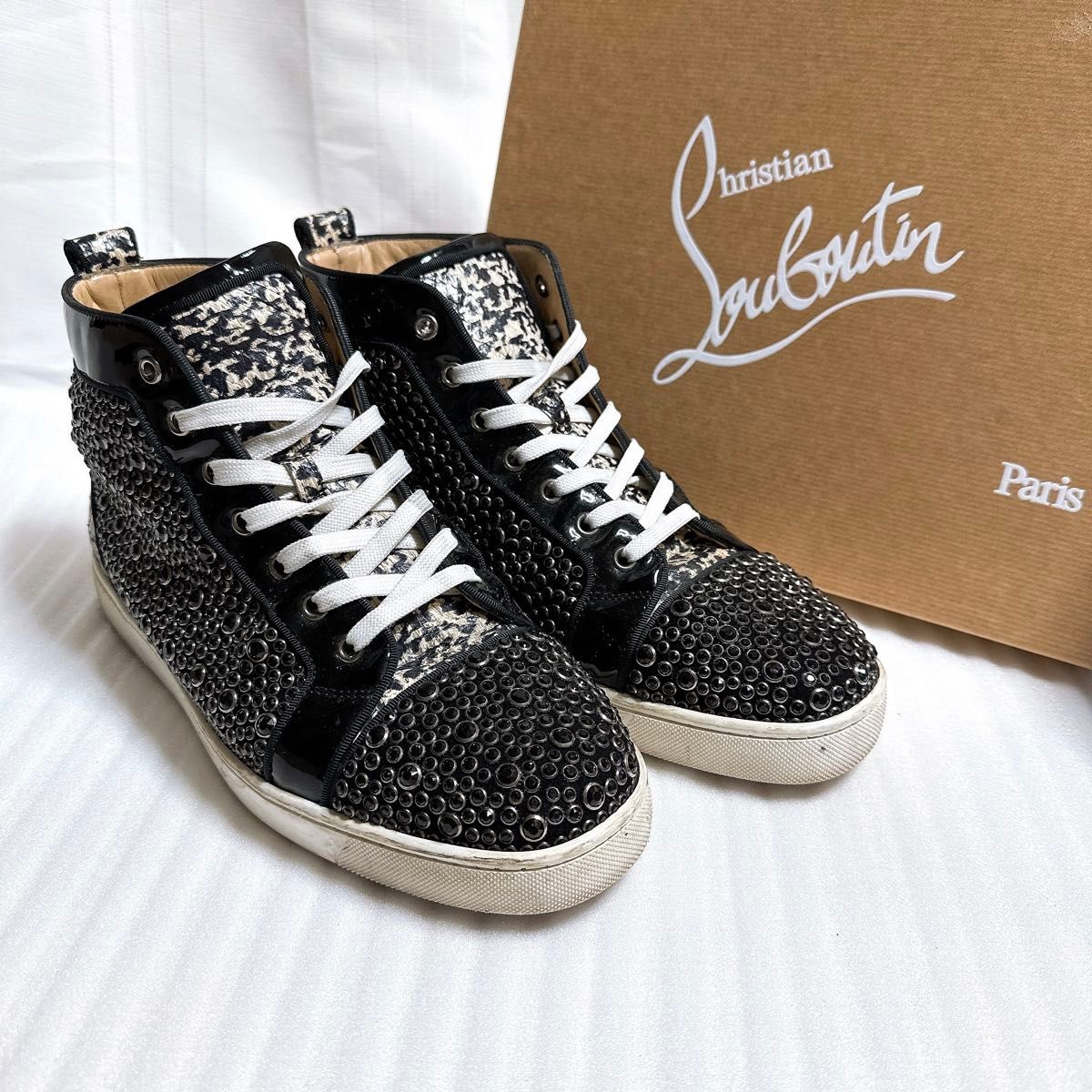 Christian Louboutin クリスチャンルブタン スタッズ スワロ