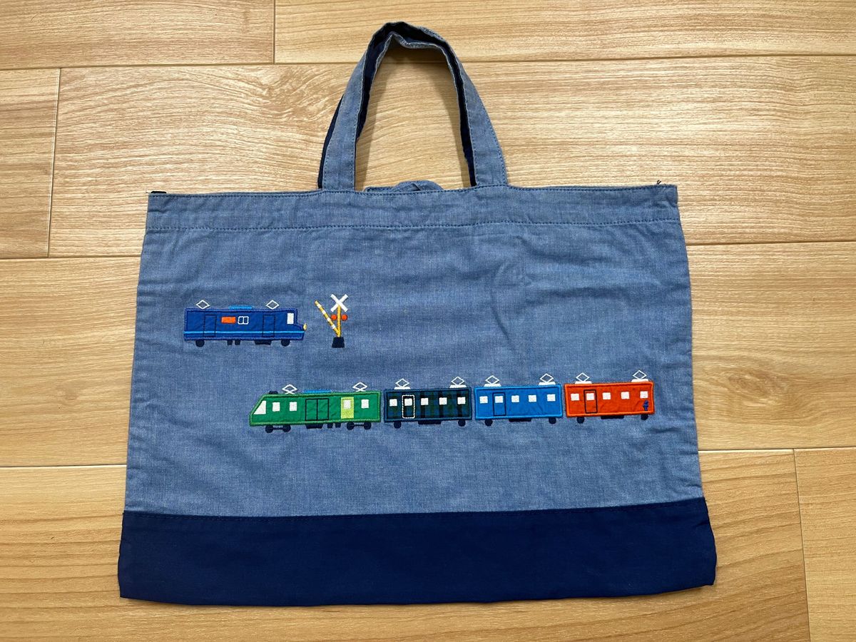 ファミリア レッスンバッグ 電車 刺繍 レア｜Yahoo!フリマ（旧PayPay