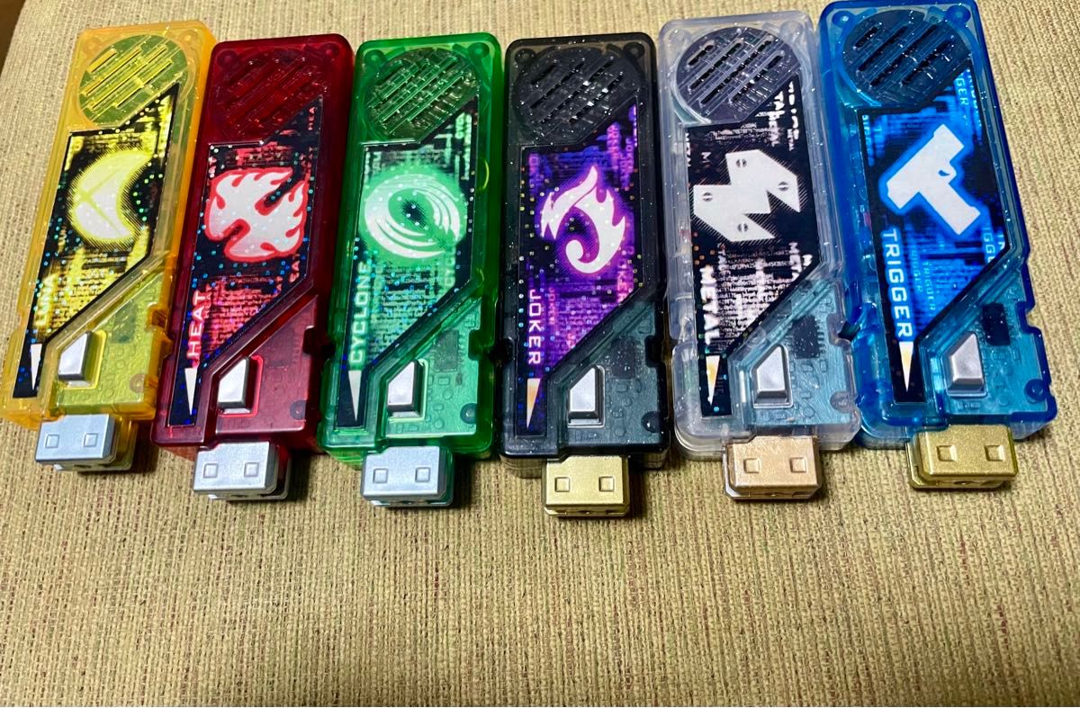 仮面ライダーW T1ガイアメモリ 劇中 プロップ 風 カスタム品｜Yahoo