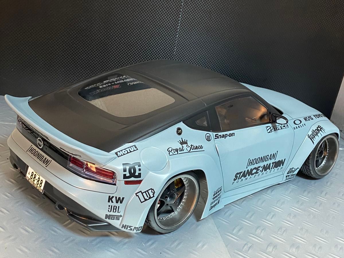 新品 塗装済完成品 アディクション フェアレディZ PANDEM リアル