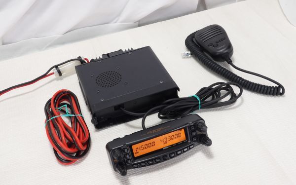 Yahoo!オークション - YAESU FT-8800 20W 144／430 デュアルバンド セ
