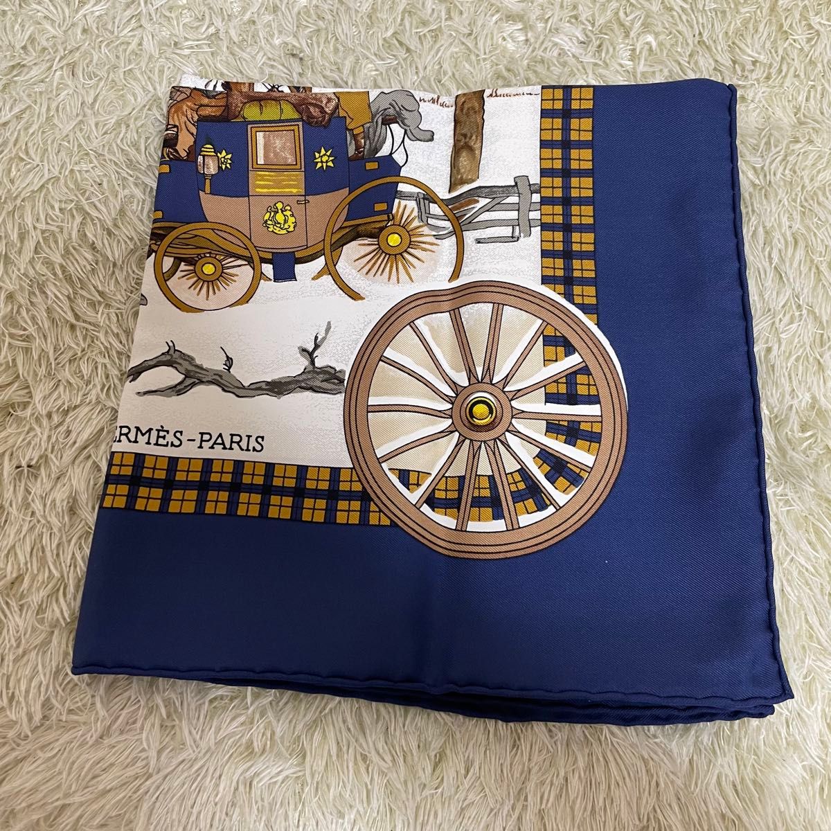エルメス カレ 90 スカーフ シルク 冬の郵便馬車 ブルー｜Yahoo!フリマ