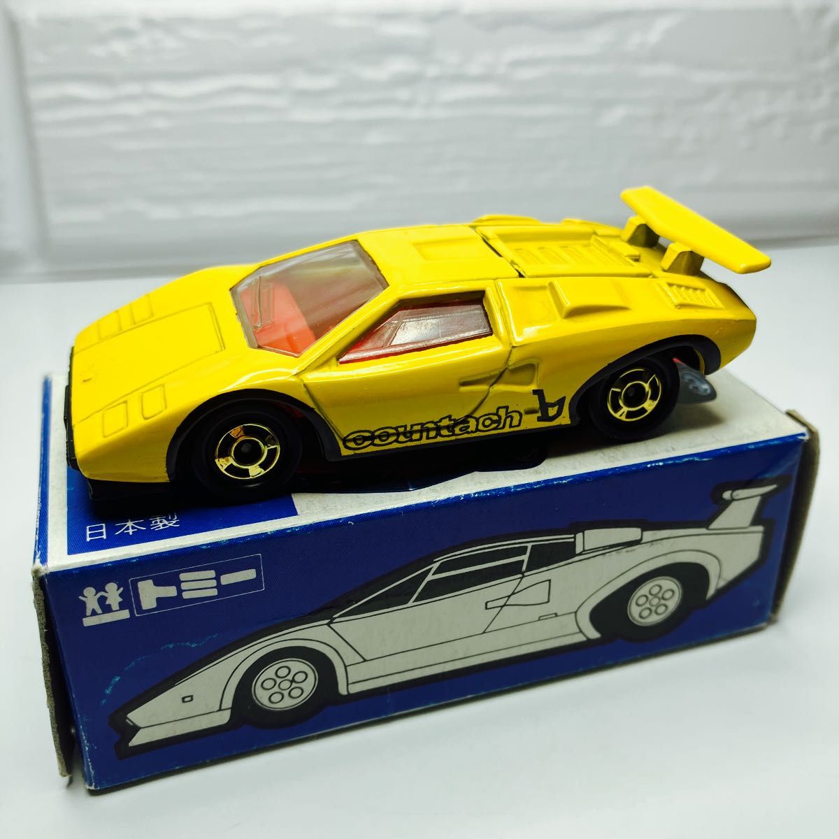 絶版トミカ ランボルギーニ カウンタック LP500S 日本製 箱付き美品
