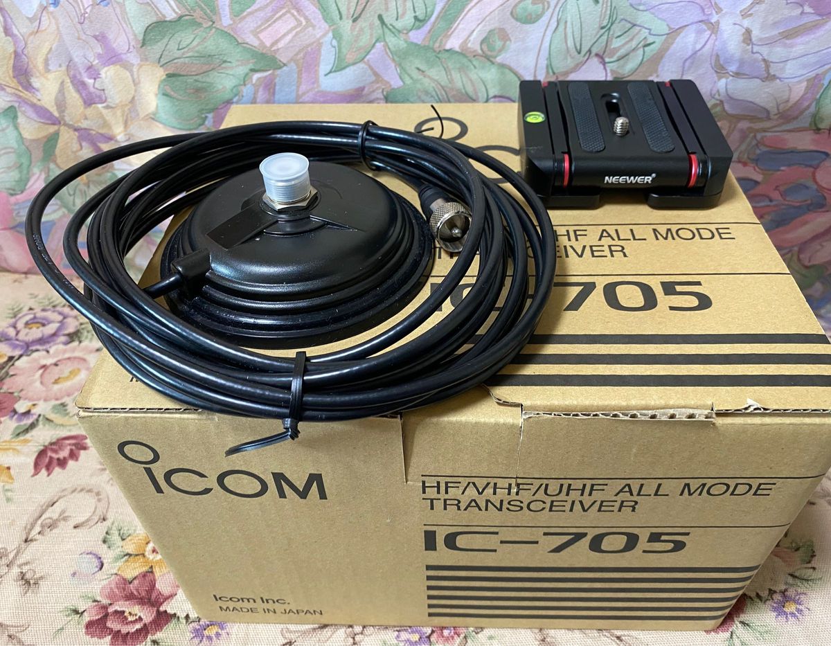 ICOM IC-705 HF/144/430 オールモード 10W 中古美品｜Yahoo!フリマ（旧