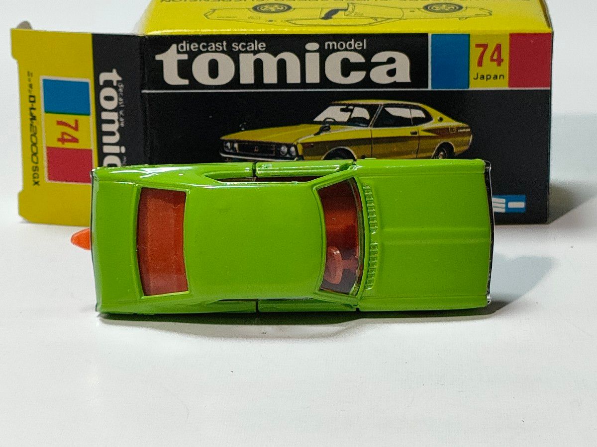 黒箱トミカ 74 日産ローレル2000SGX 美品 日本製 デッドストック