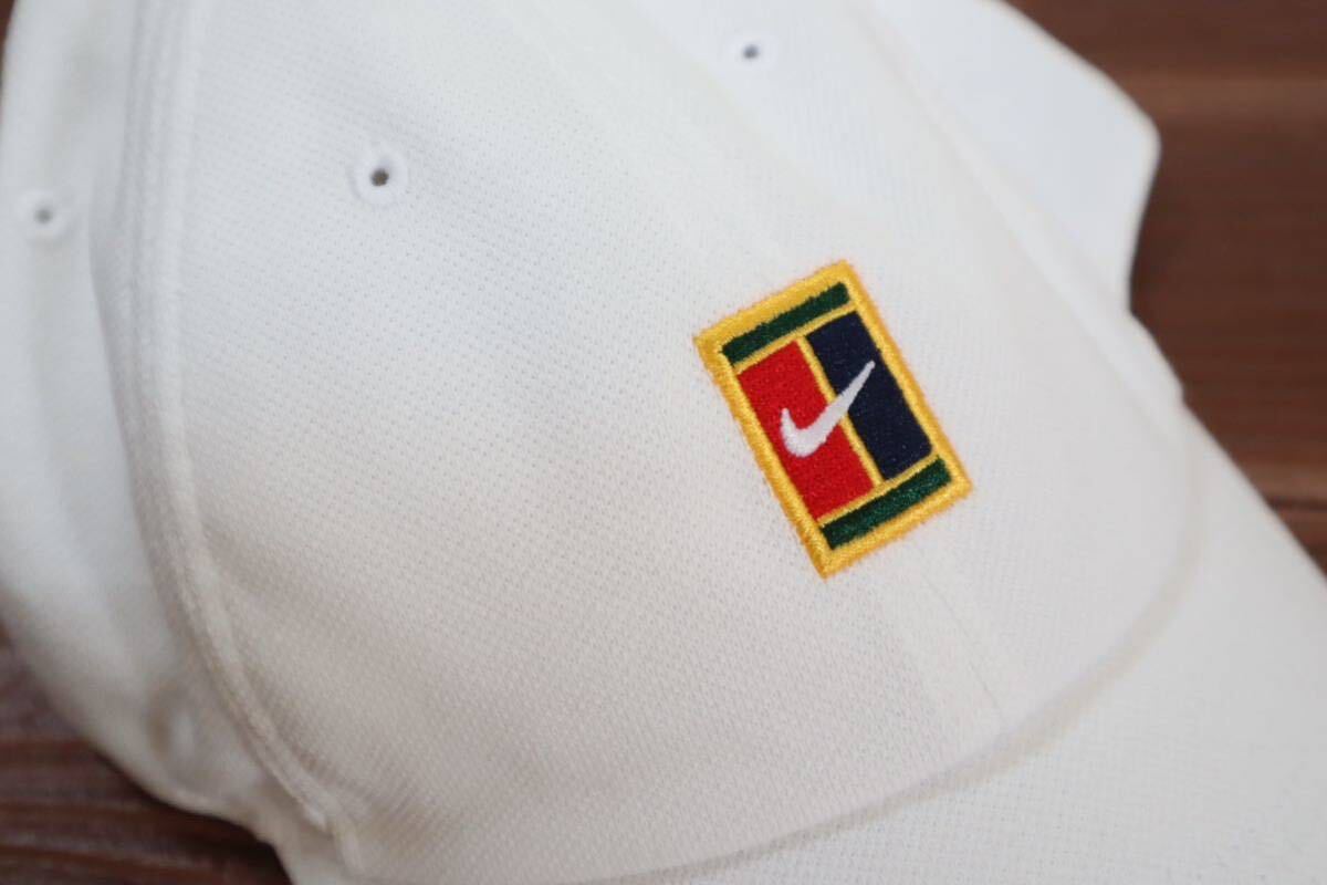 新品 NIKE ナイキ コート ヘリテージ86 キャップ 白 コート H86 ロゴ