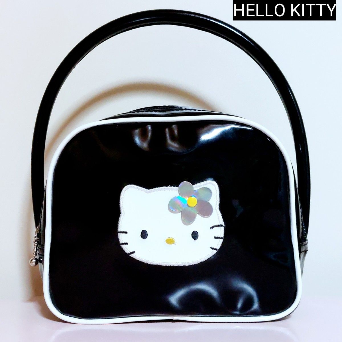 HELLO KITTY ハローキティ エナメルハンドバッグ ブラック／黒 かばん