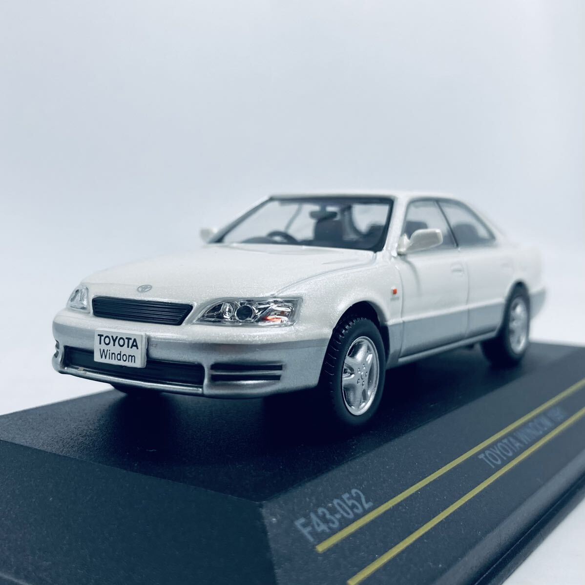 Yahoo!オークション - 外箱無し First43 1/43 TOYOTA WINDOM 1991 トヨ