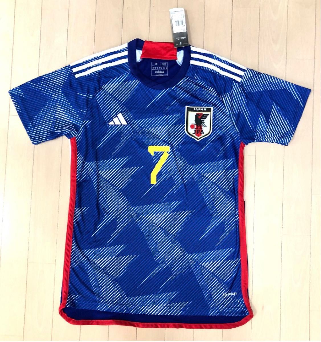 サッカー日本代表ユニフォーム 三苫薫 7番 タグ付き 新品未使用 M
