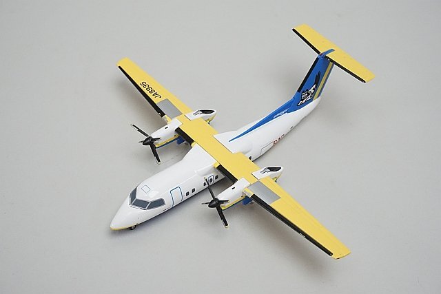 レア！RAC琉球エアーコミューター DHC8-300 1⁄200