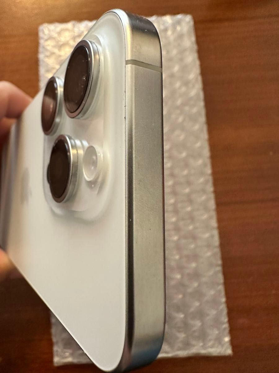 超美品】 iPhone 15 pro 128GB ホワイトチタニウム｜Yahoo!フリマ（旧